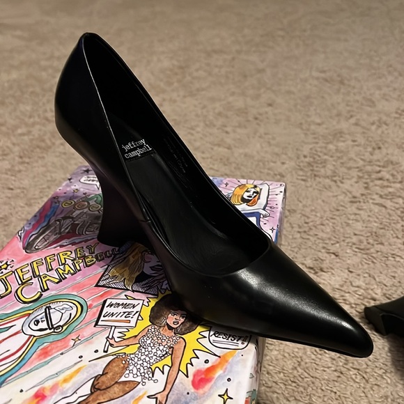 Jeffrey Campbell Intrigued Wedge - Picture 4 of 7